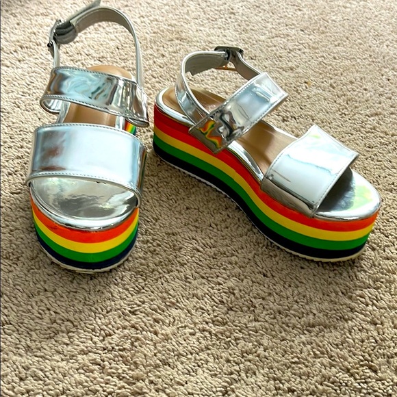 Silver Platform Sandals with Rainbow Soles - Picture 3 of 7